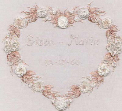 Brazilian Embroidery Design: Wedding WreathED 1019