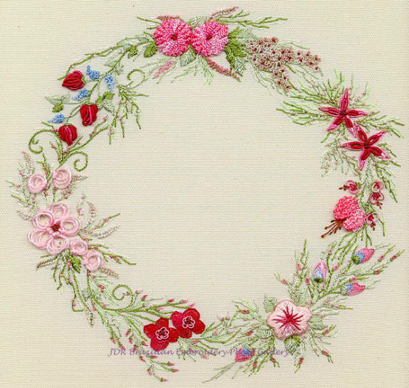 Summer Wreath Brazilian Embroidery  Brazilian Embroidery Design