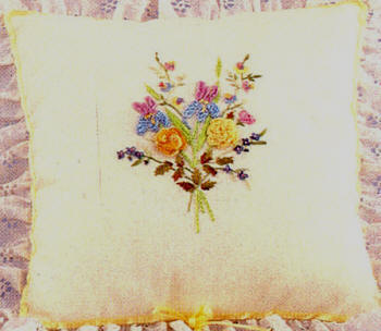 Brazilian Embroidery Pattern: Autumn's Nostalgia