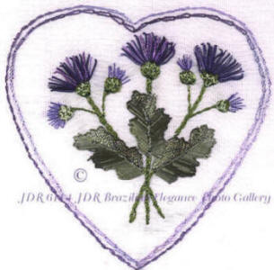 JDR 6114 Helen's Pretty Heart of Thistle